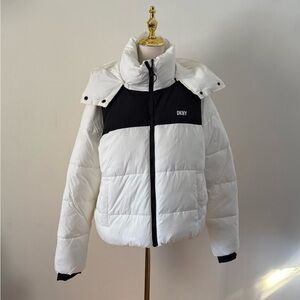DKNY Women's Black and White Puffer Jacket Size XL
